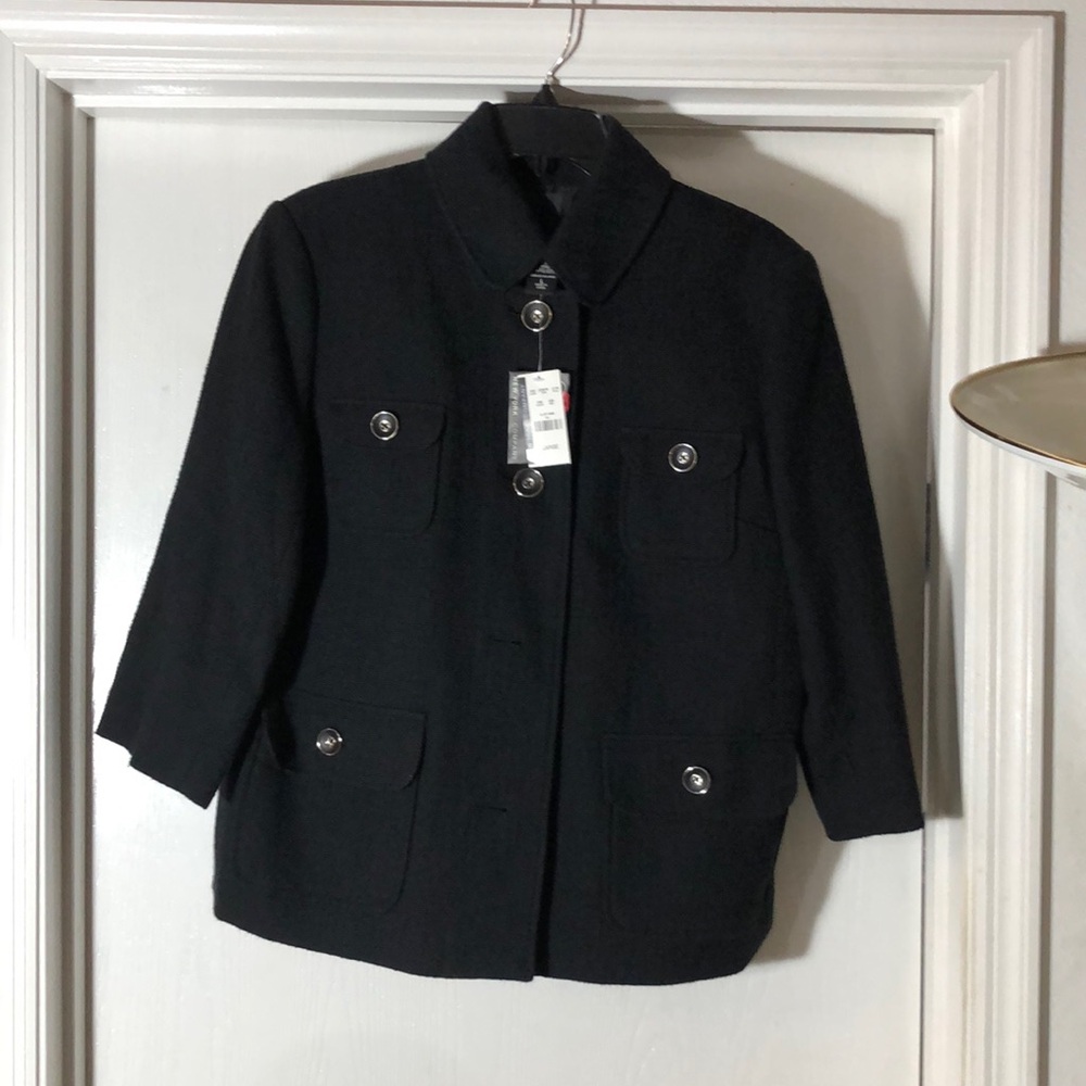 Brand New! New York and Company Women’s Black Jacket